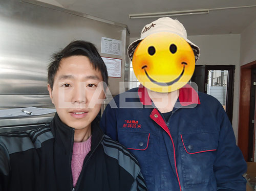 湖北某公司 80三輥機與20升行星攪拌機項目調試成功